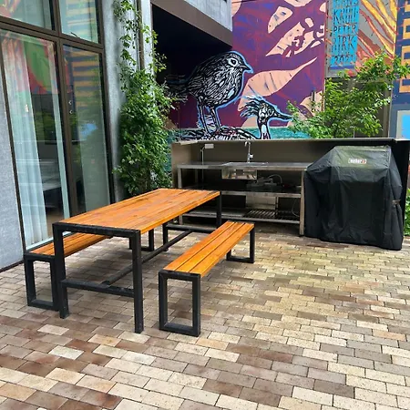 아파트 New Copy At O *